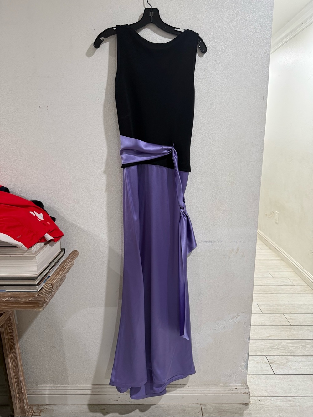 Vtg TADASHI Silk Elegant Gown Black LavenderMaxi Dress Size 8 (One Pc)